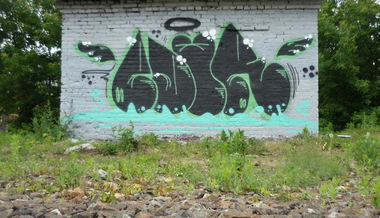 Graffiti Wall - Photo by RudeR - edur, Y-line (2014)