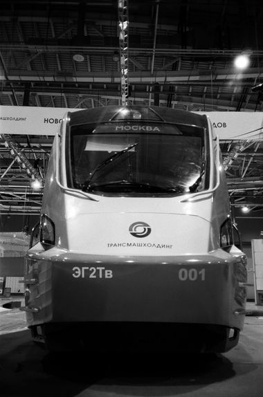 Graffiti Artwork - Photo by RudeR - train, film (2014)