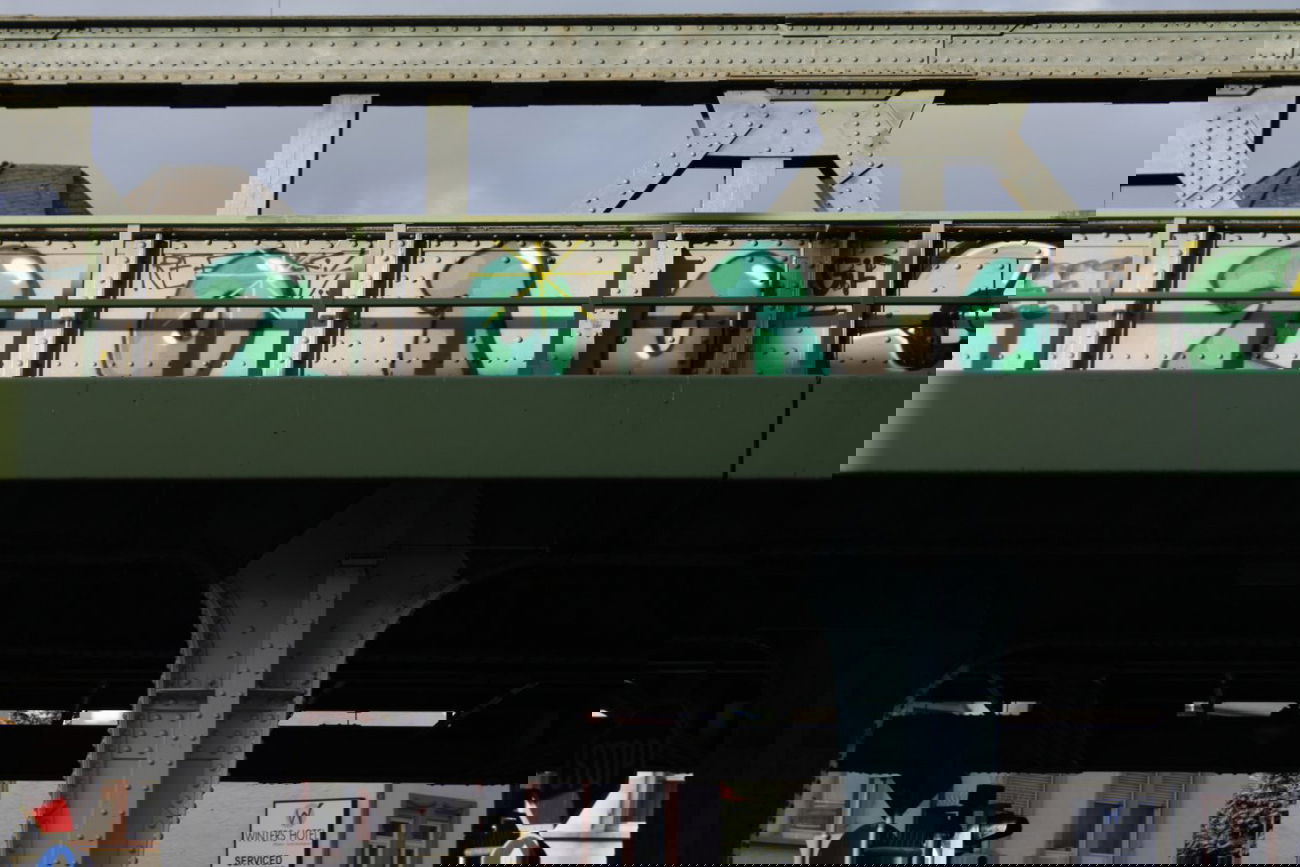 Graffiti Bombing - Photo by Rudi81 - 2010 (2013)