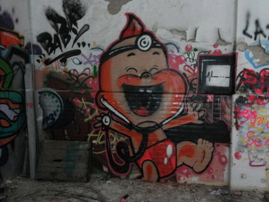 Graffiti Wall - Photo by RuloCrew - Doctor, Baby (2013)
