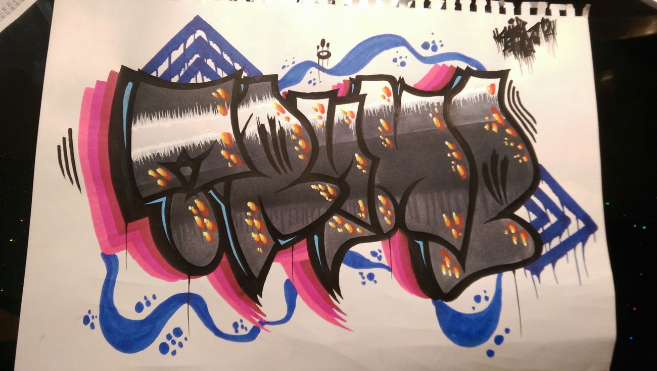 Graffiti Wall - Photo by RuloCrew