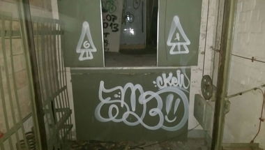 Graffiti Bombing - Photo by RuloCrew - Rulo, RuloCrew, Triangle