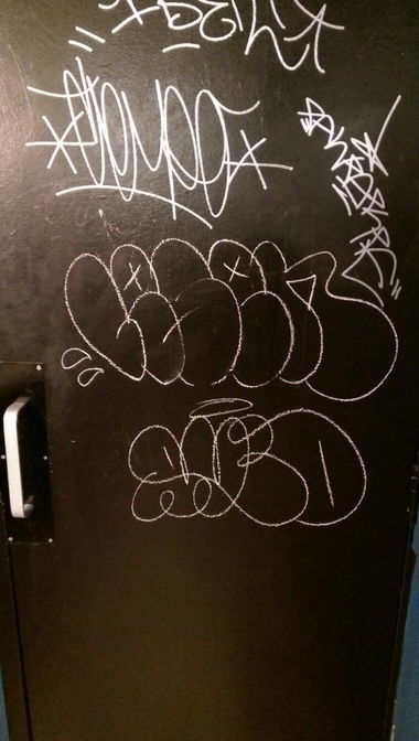 Graffiti in Canada - Photo by RuloCrew - SDK, RuloCrew, Lesen