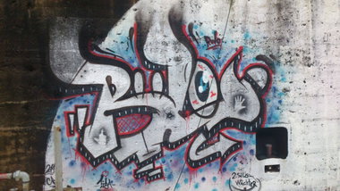 Graffiti Wall - Photo by RuloCrew - Rulo, RuloCrew