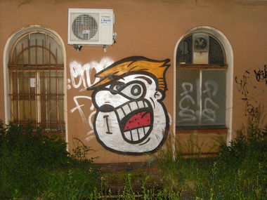 Graffiti Bombing - Photo by RuloCrew - oneliner, face, rulo