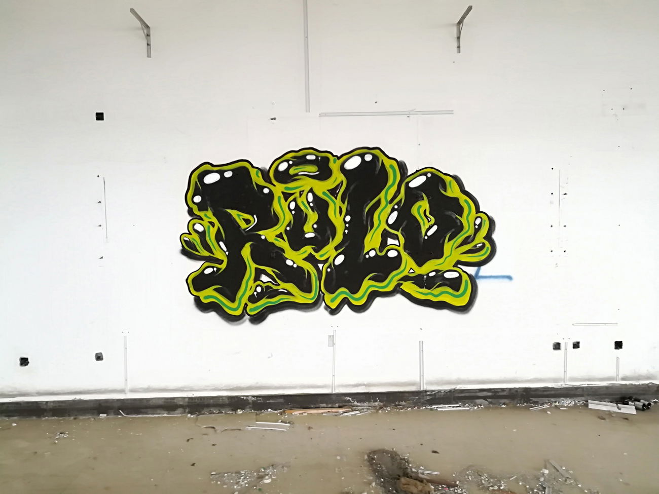 Graffiti Wall - Photo by RuloCrew