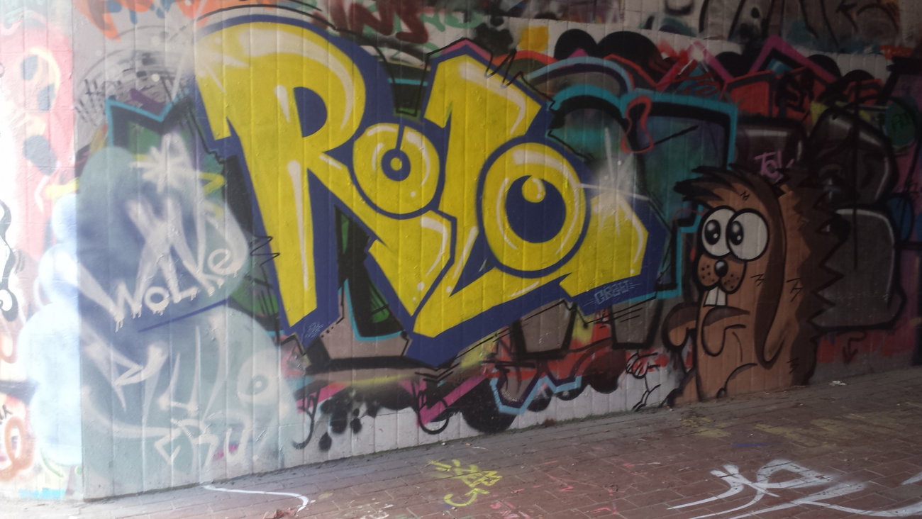 Graffiti Wall - Photo by RuloCrew - Rulo, RuloCrew, Pokémon