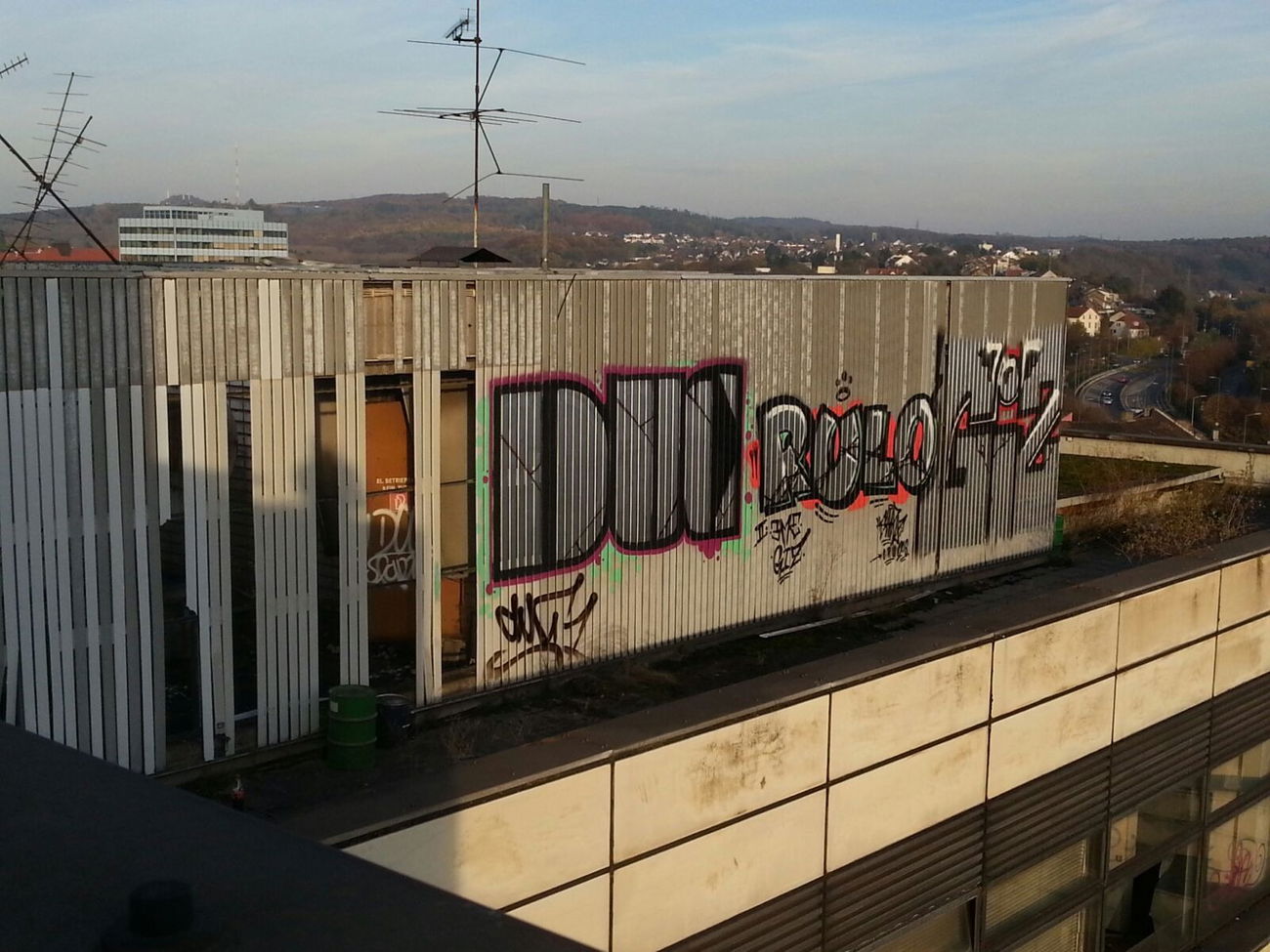 Graffiti Bombing - Photo by RuloCrew - Rulo, RuloCrew, Rooftop