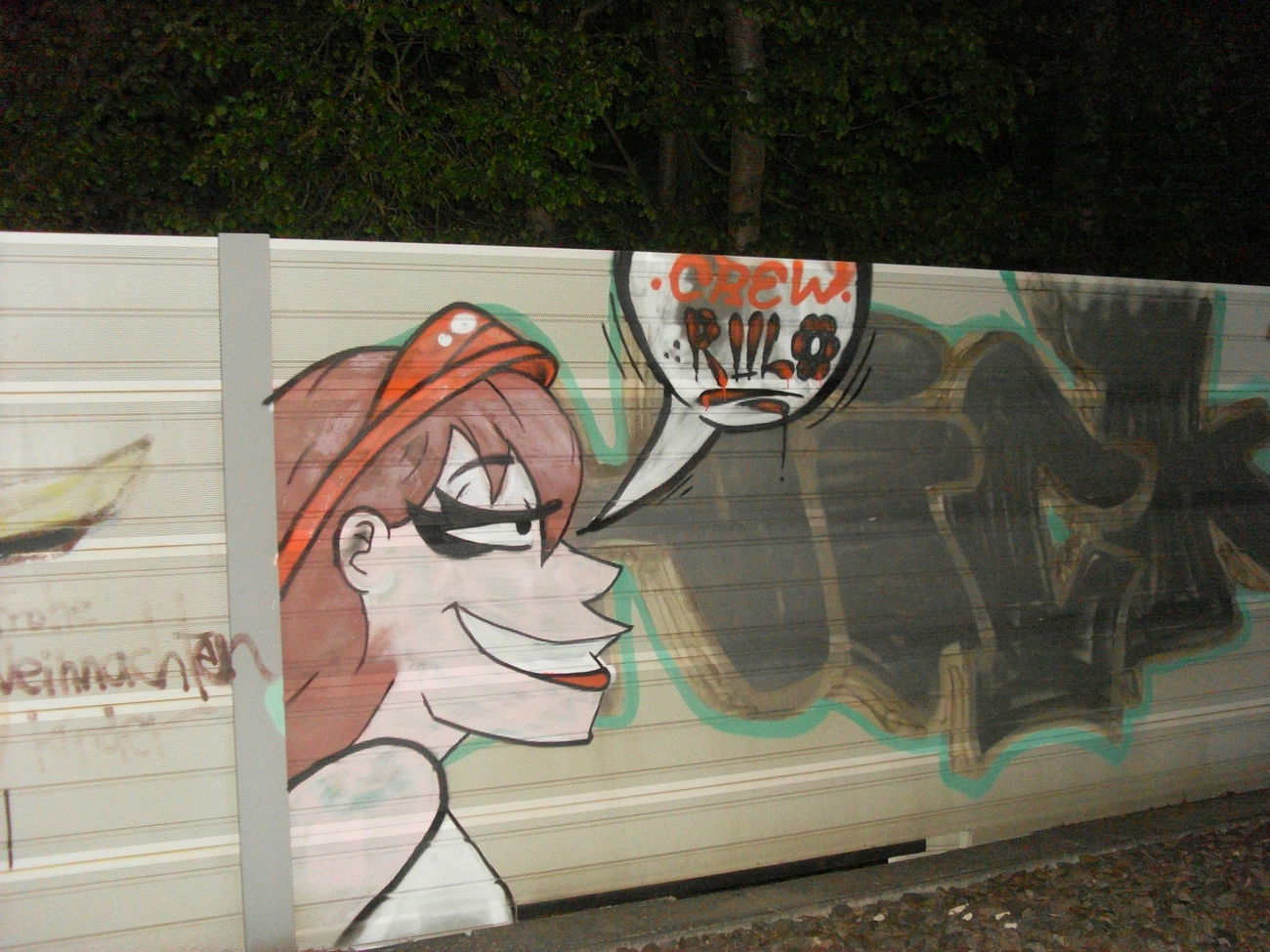 Graffiti Wall - Photo by RuloCrew - rulo, crew, service