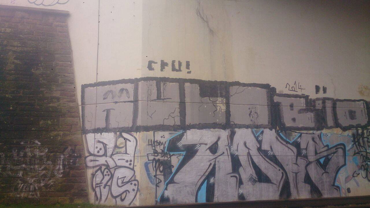 Graffiti Bombing - Photo by RuloCrew - Rulo, RuloCrew, RollUp