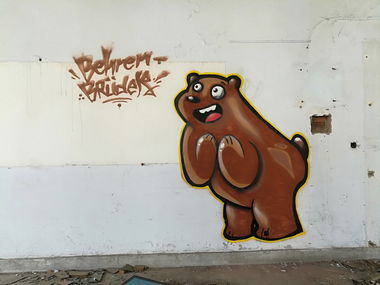 Graffiti Wall - Photo by RuloCrew