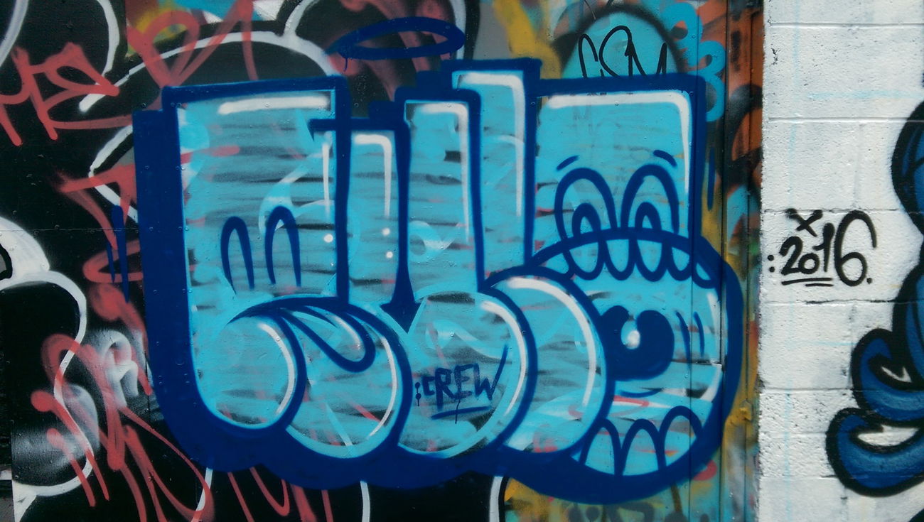 Graffiti Wall in Dublin - Photo by RuloCrew (2016)