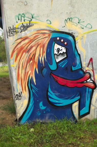 Graffiti Wall - Photo by RuloCrew (2014)