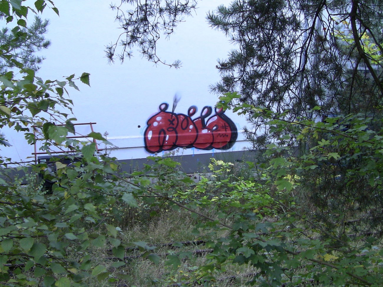 Graffiti Wall - Photo by RuloCrew - rulo, crew, warehouse (2012)