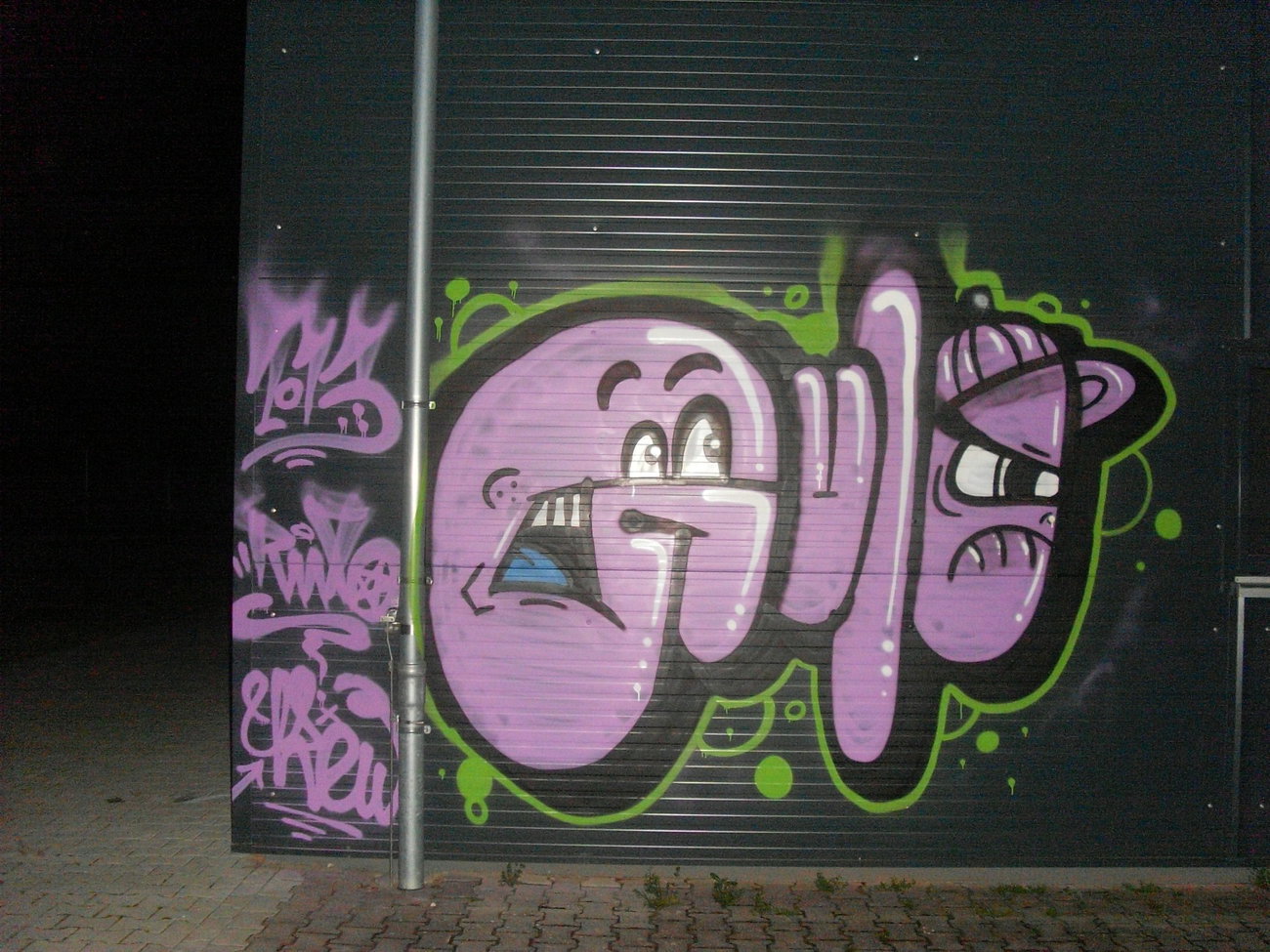 Graffiti Wall - Photo by RuloCrew - Rulo, RuloCrew