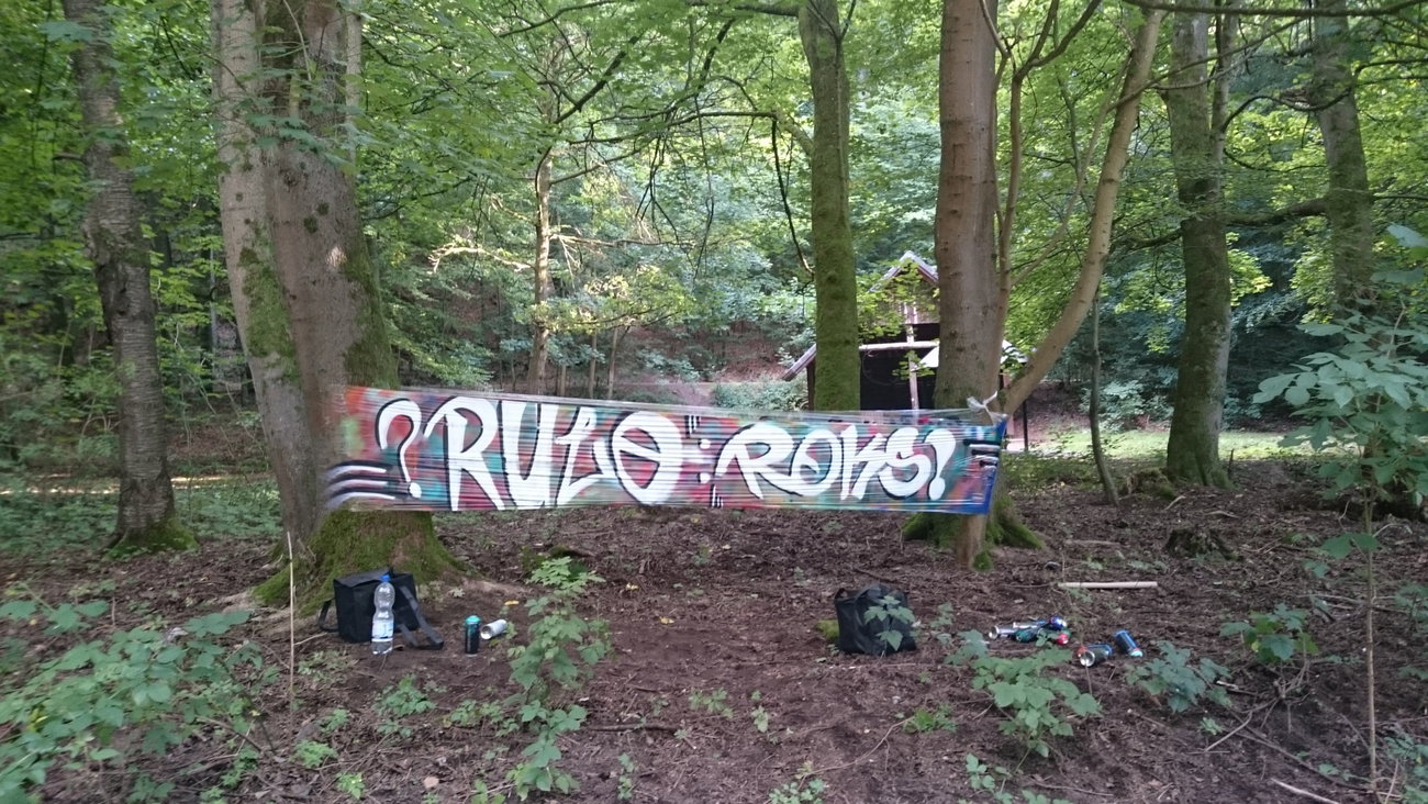 Graffiti Photo by RuloCrew - Rulo, RuloCrew, Cello