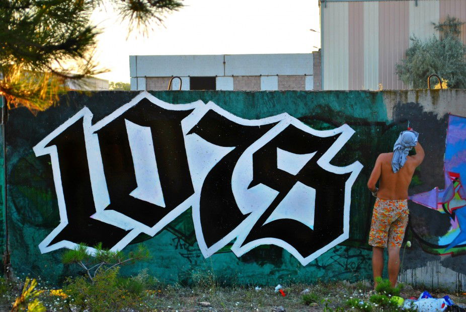 Graffiti Wall in Sevastopol - Photo by Ruse107 - 107s (2013)