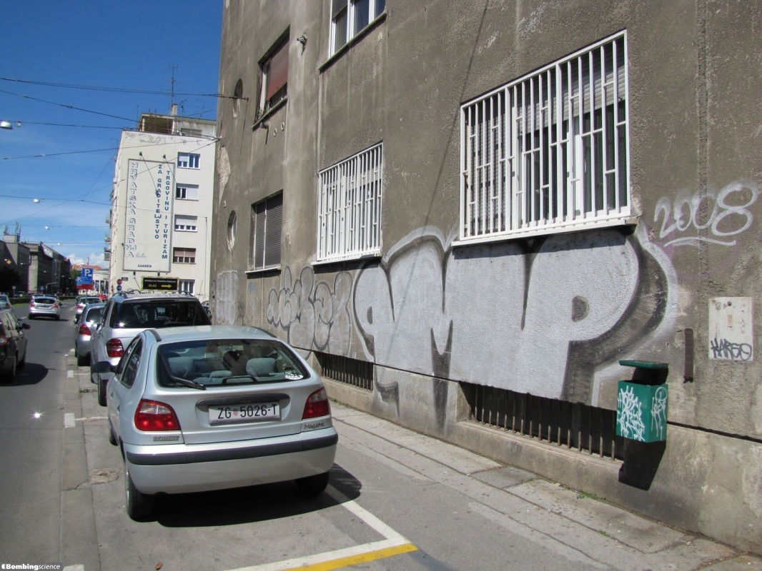 Graffiti Bombing - Photo by Rvacka - PMP, ZAGREB