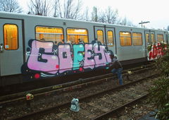 Graffiti Train - Photo by Rvacka - gofey, goofey
