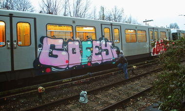 Graffiti Train - Photo by Rvacka - gofey, goofey