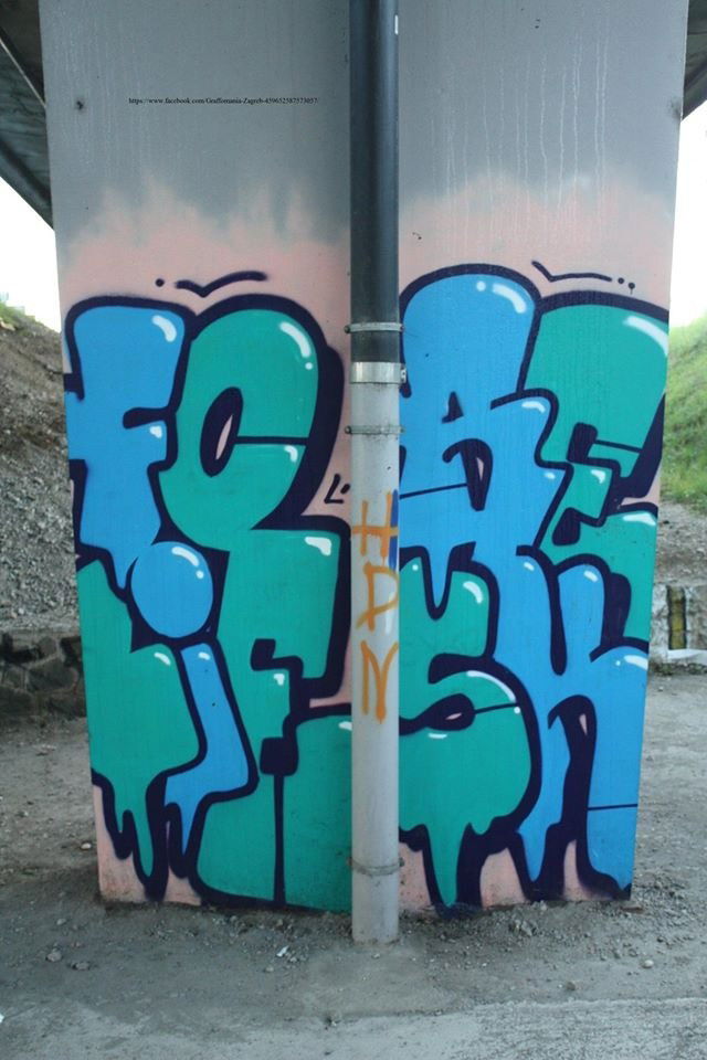 Graffiti Bombing - Photo by Rvacka - folie, resk, zagreb