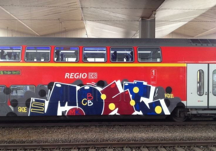 Graffiti Train - Photo by Rvacka - most, jbcb