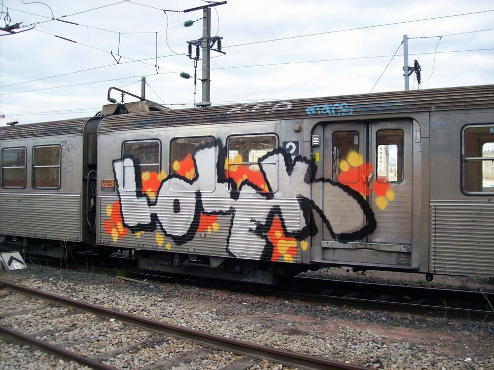 Graffiti Train - Photo by Rvacka - LOLEK