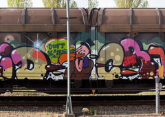 Graffiti Train - Photo by Rvacka - kid, crap, jbcb