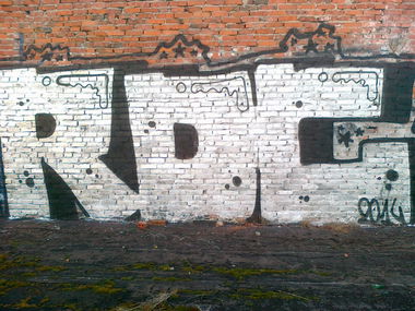 Graffiti Bombing - Photo by RyDyCy - rdc (2014)