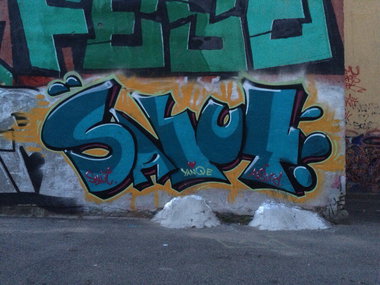Graffiti Wall - Photo by SALU7 - salut