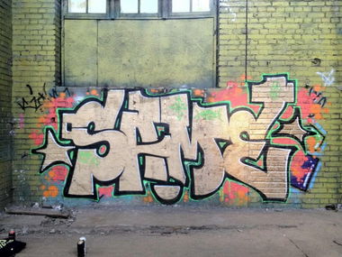 Graffiti Bombing in Moscow - Photo by SAME1