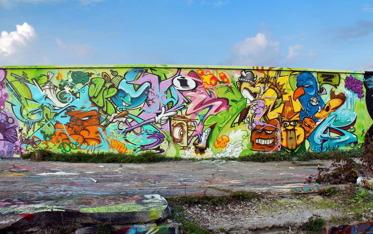 Graffiti Photo by SANZONE (2014)