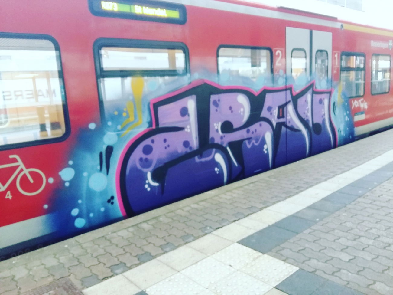 Graffiti Train - Photo by SBGraffiti - sbgraffitigraffitilove, grafflife, graff