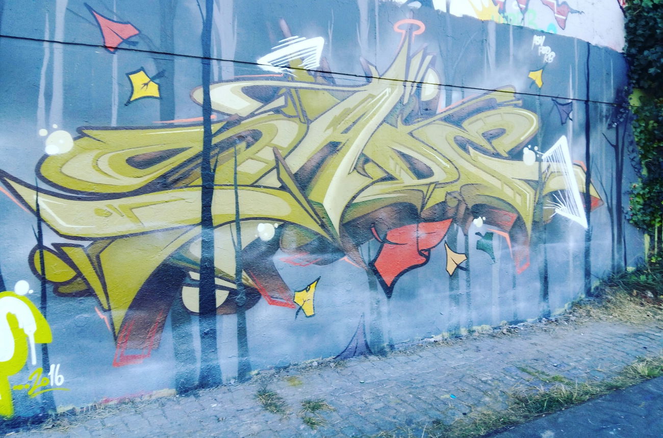 Graffiti Wall - Photo by SBGraffiti - sadesbgraffitigraffitilove, grafflife, graff