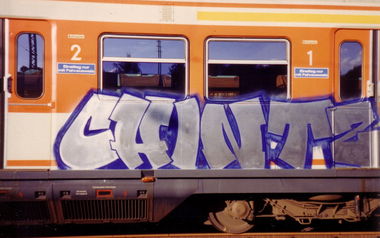 Graffiti Train - Photo by SEAN - chintz, bad, homburg (1988)