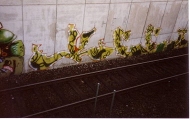Graffiti Wall - Photo by SEAN - keen, k, frankfurt (1988)