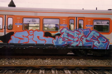 Graffiti Train - Photo by SEAN - sin, sik, bad (1992)
