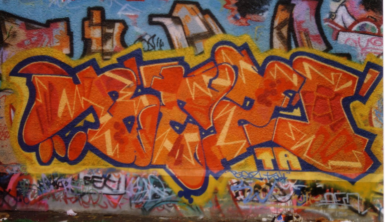Graffiti Wall - Photo by SEAN - BEZ, Zebster, münchen (1989)