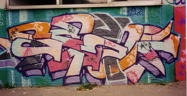 Graffiti Wall - Photo by SEAN - sean (1994)