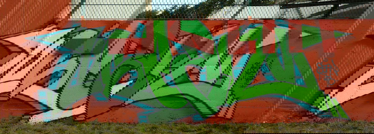 Graffiti Wall - Photo by SEAN - sean, living, walls (2010)