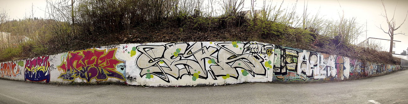 Graffiti Wall in Kulmbach - Photo by SEKSinSPACE - seks, chrome, wall (2012)