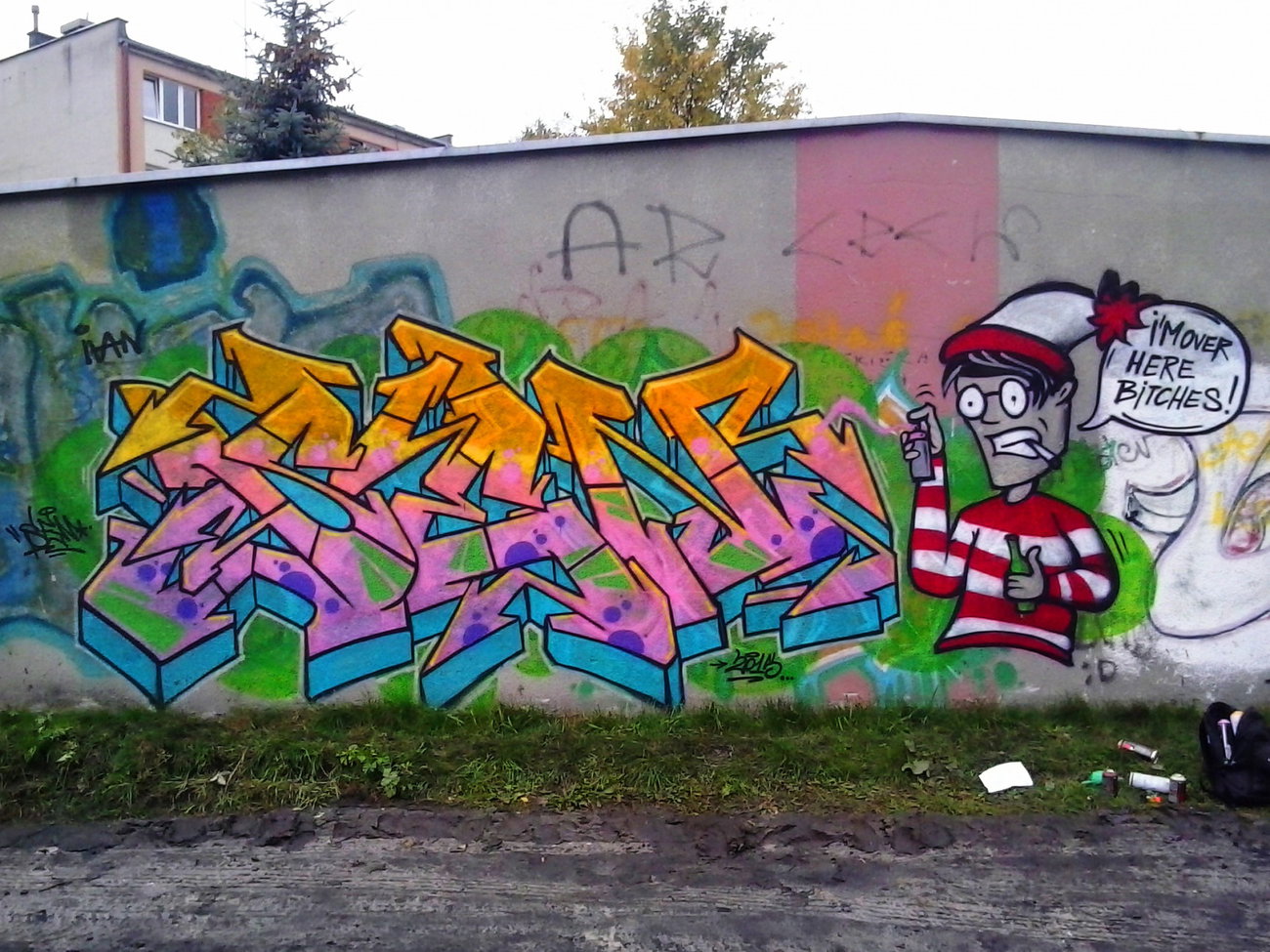 Graffiti Wall - Photo by SEN