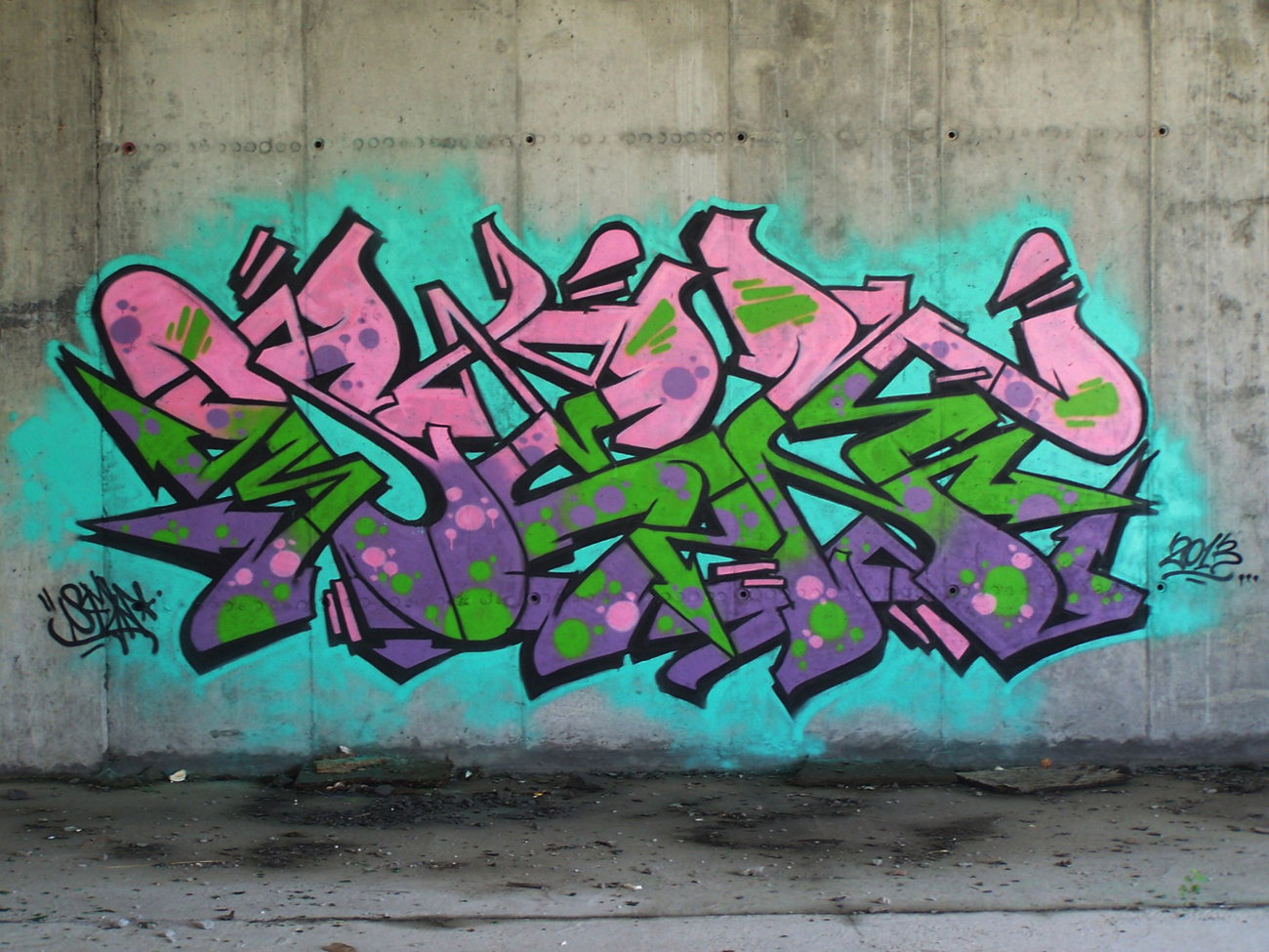 Graffiti Wall - Photo by SEN