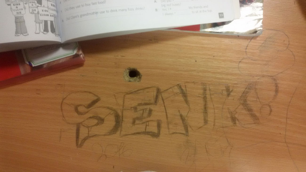 Graffiti Sketch in Varna municipality - Photo by SENK1 (2016)