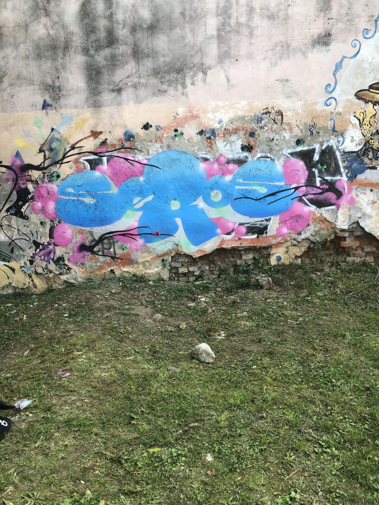Graffiti Wall - Photo by SEROS (2025)