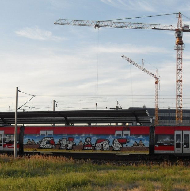 Graffiti Train - Photo by SEaone - oh, inf