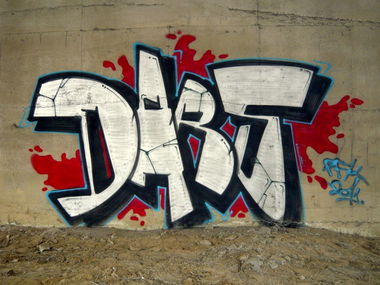 Graffiti Bombing - Photo by SHARM - DARS (2011)
