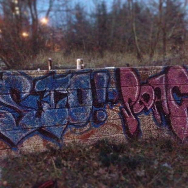 Graffiti Bombing - Photo by SHTO_ONE