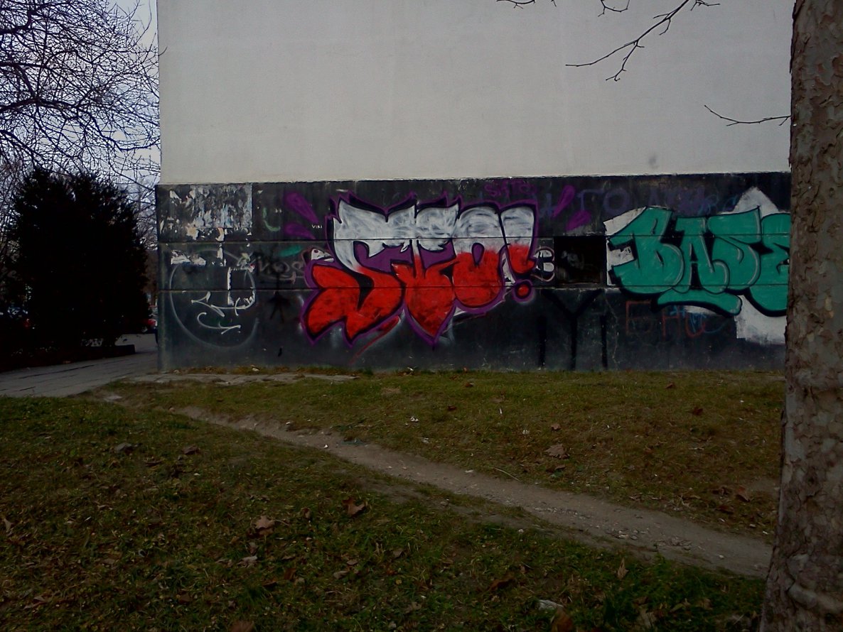 Graffiti Wall - Photo by SHTO_ONE