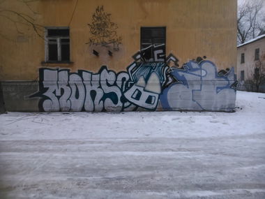Graffiti Bombing - Photo by SHYA108